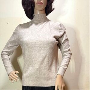 Woman's Cashmere Sweater